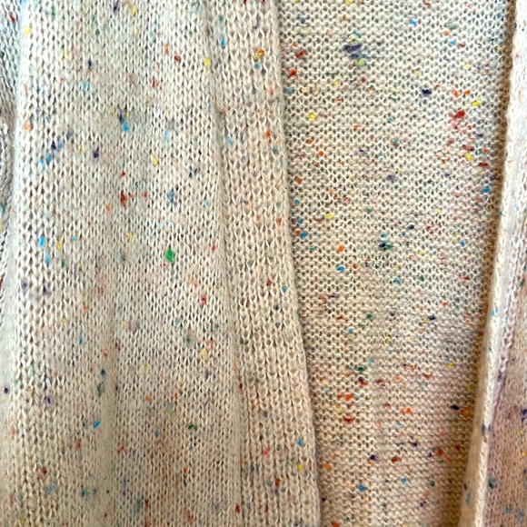 Cute boutique cardigan-blush pink with small colorful dots - Picture 2 of 2